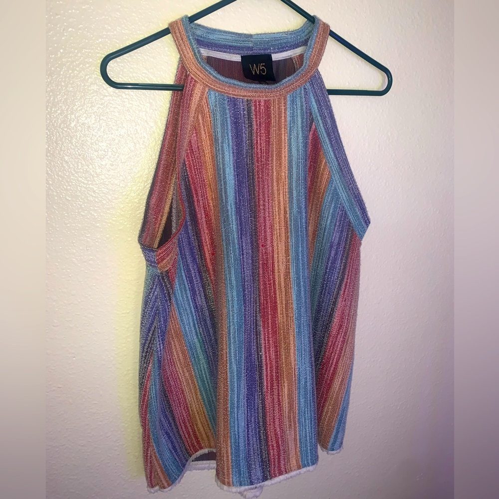 Multi color sleeveless top
